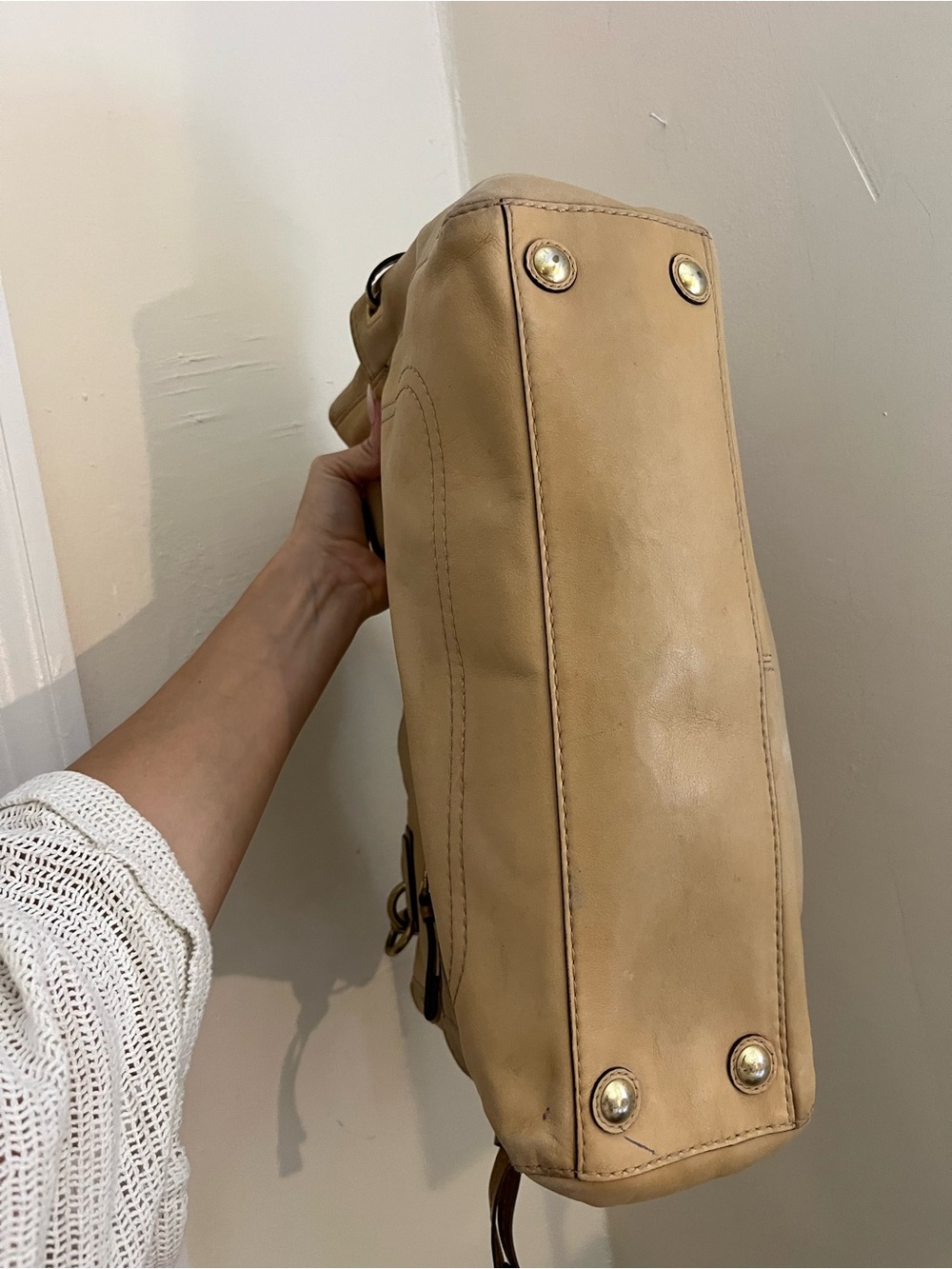 Coach Peyton Leather Tote Handbag in Tan with Gold Hardware - Picture 5 of 15